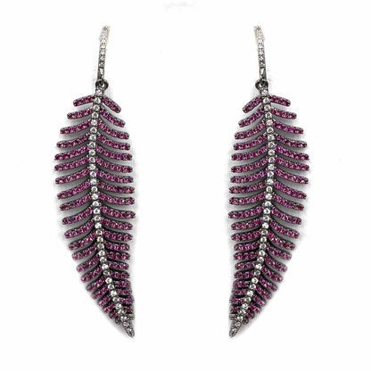 Palestro Milano Orecchini Fucsia Piume di pavè