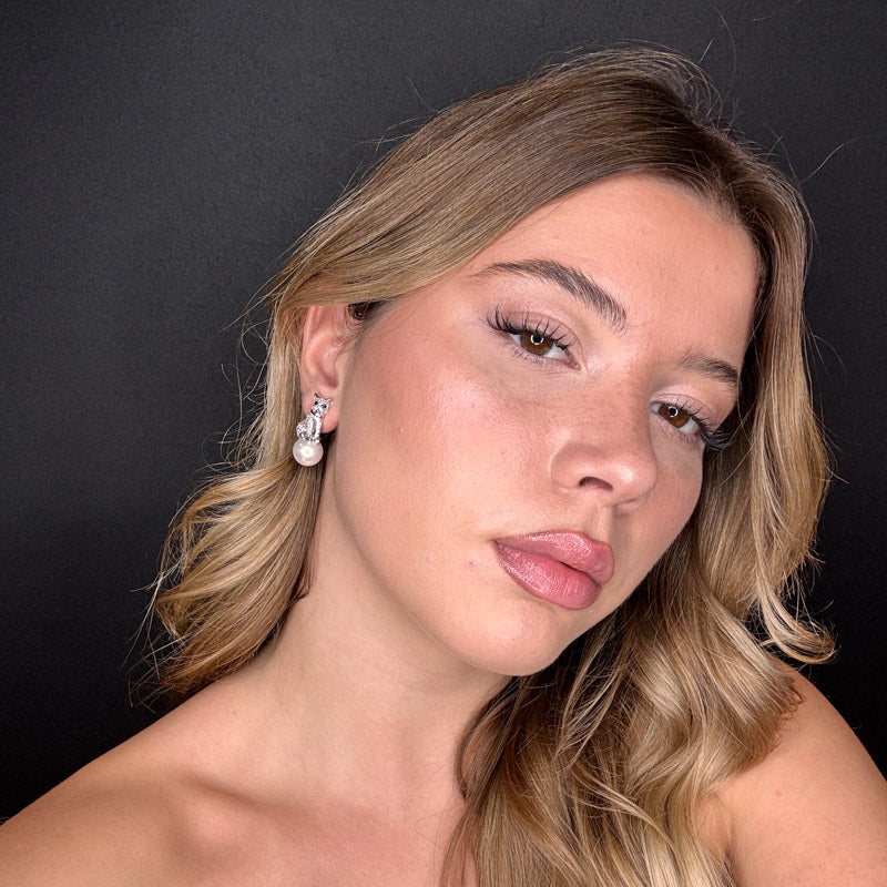 Palestro Milano Orecchini Gattino su Perla