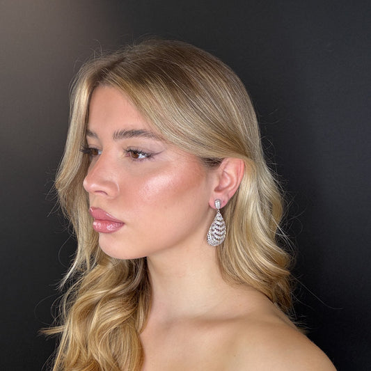 Palestro Milano Orecchini Gocce zigrinate di pietre cristallo