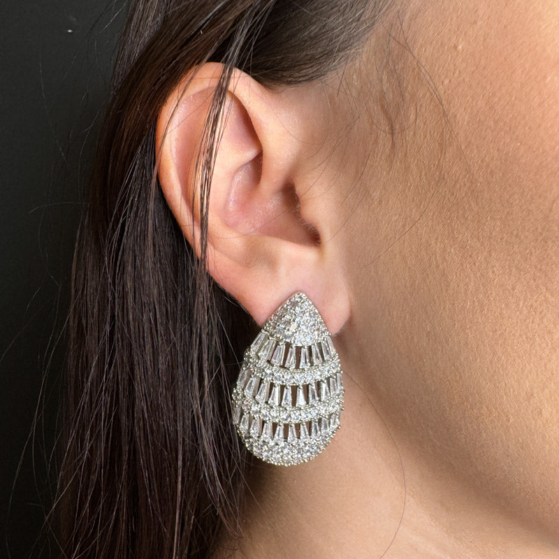 Palestro Milano Orecchini Goccia di Pavè