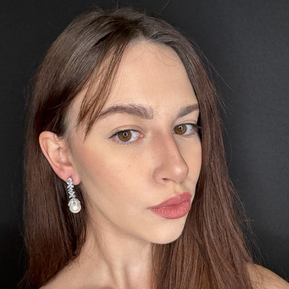 Palestro Milano Orecchini Mini cristalli pendenti con perla