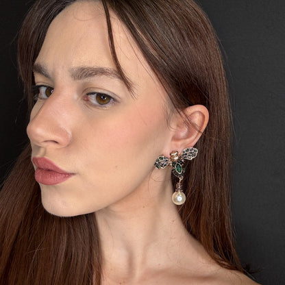 Palestro Milano Orecchini Mosca Reale con perla
