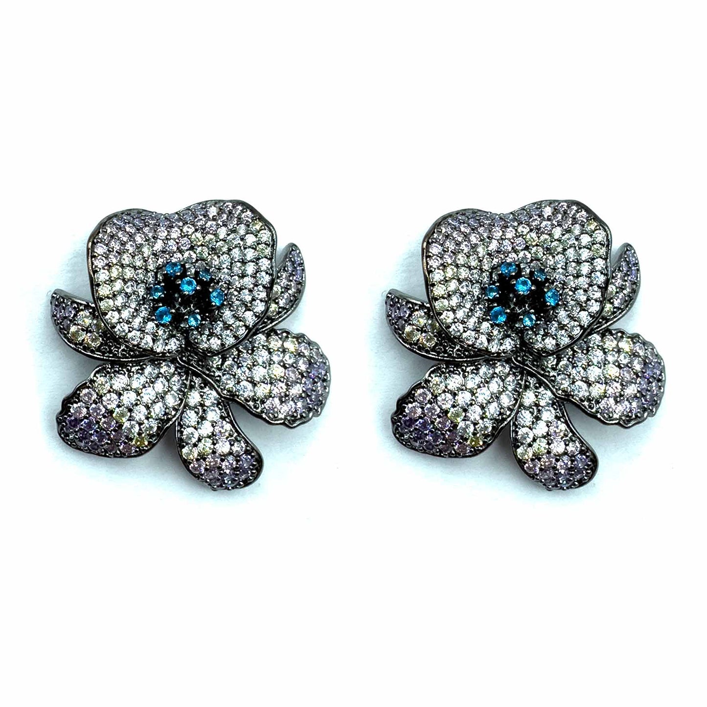 Palestro Milano Orecchini Peonia di Pavè