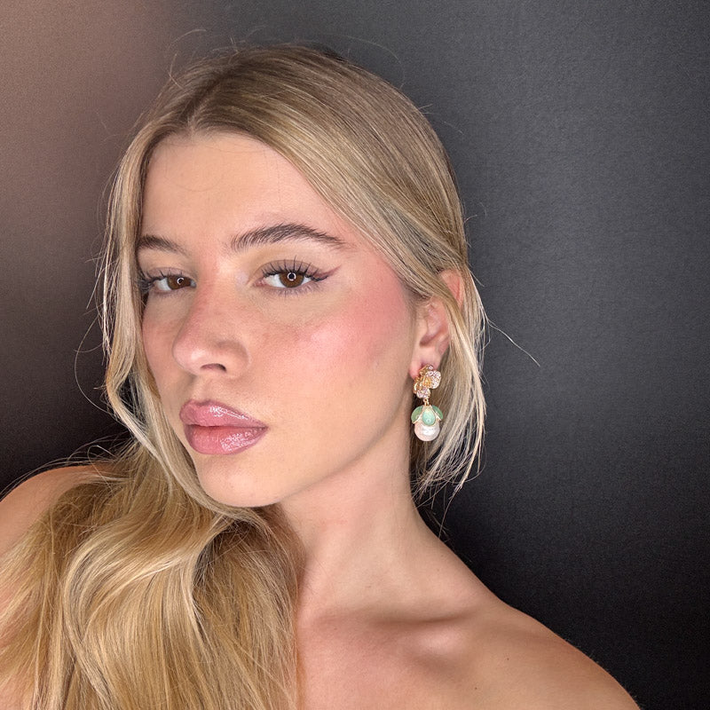 Palestro Milano Orecchini Peonia di pavè con perla pendente