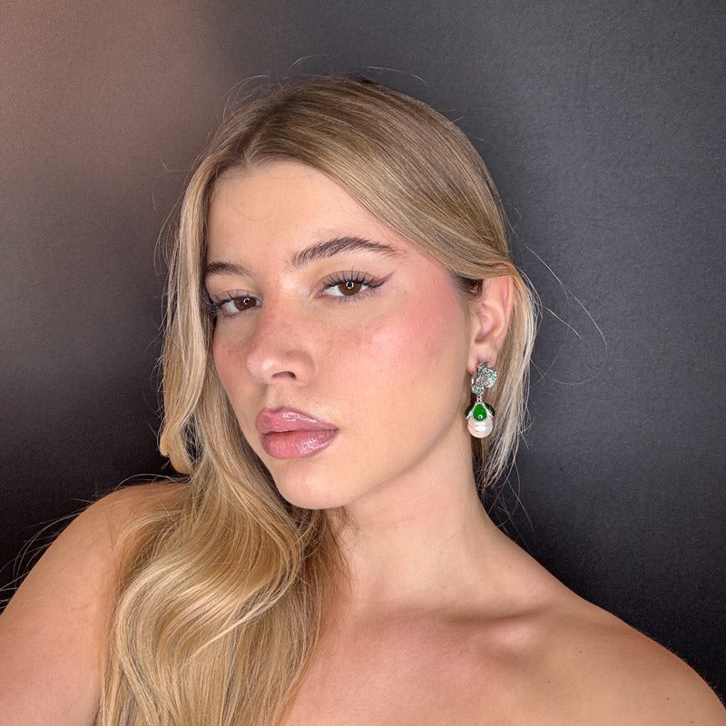 Palestro Milano Orecchini Peonia di pavè con perla pendente