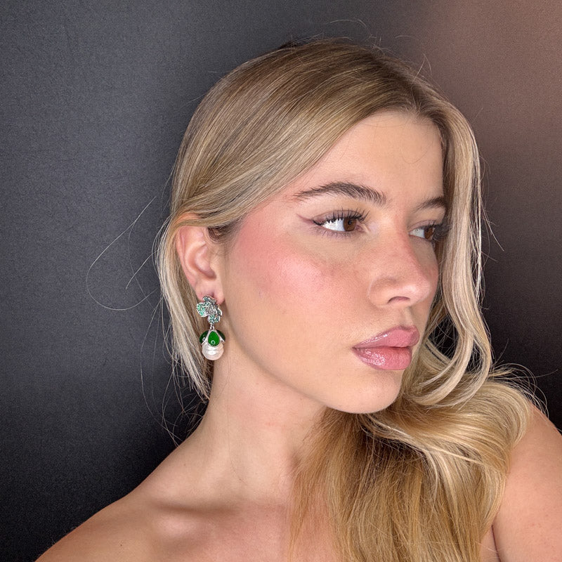 Palestro Milano Orecchini Peonia di pavè con perla pendente