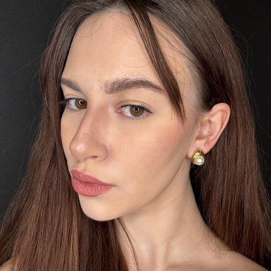 Palestro Milano Orecchini Perlina incastonata