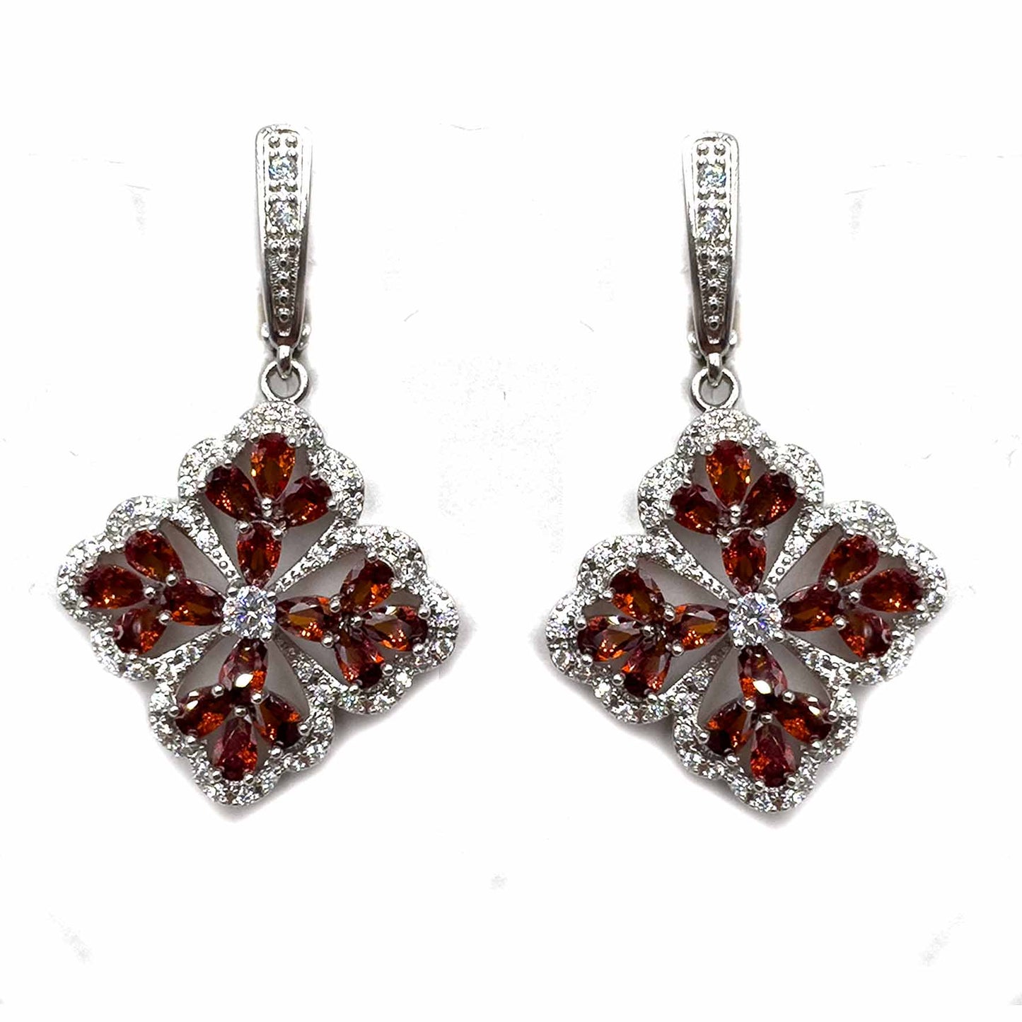 Palestro Milano Orecchini Rosso Maioliche di pavè