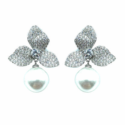 Palestro Milano Orecchini Silver Bucaneve di pavè con perla - perla pendente edition