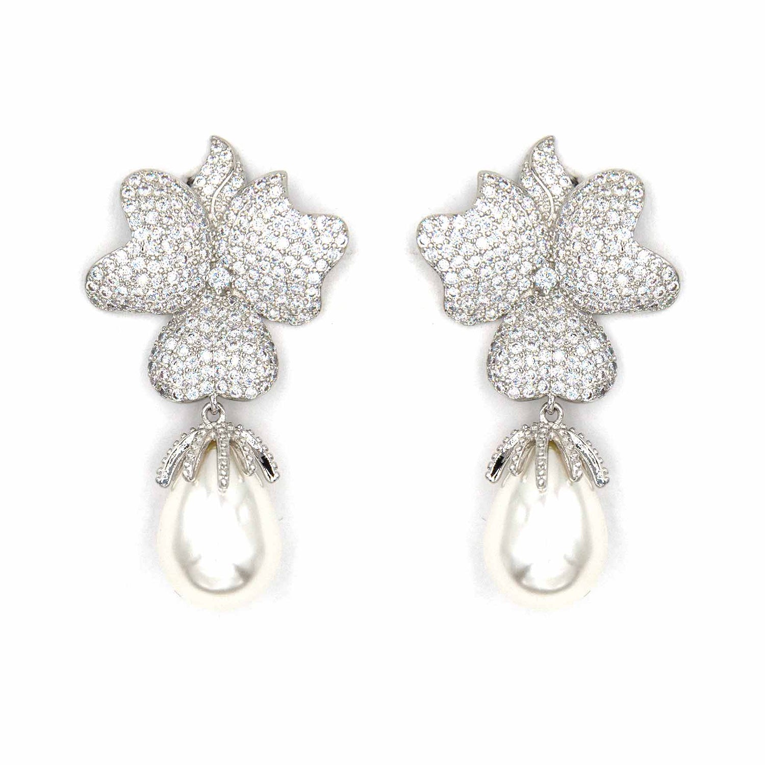 Palestro Milano Orecchini Silver Pavè di Zirconi con perla