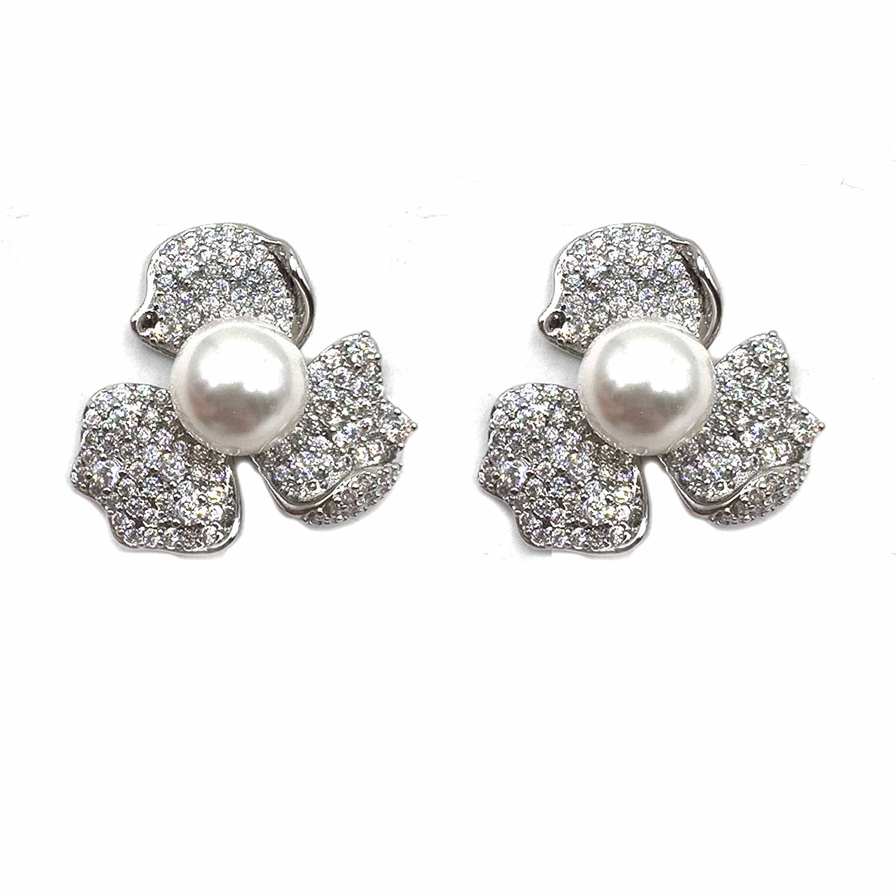 Palestro Milano Orecchini Silver perla bianca Fiorellini con perla big