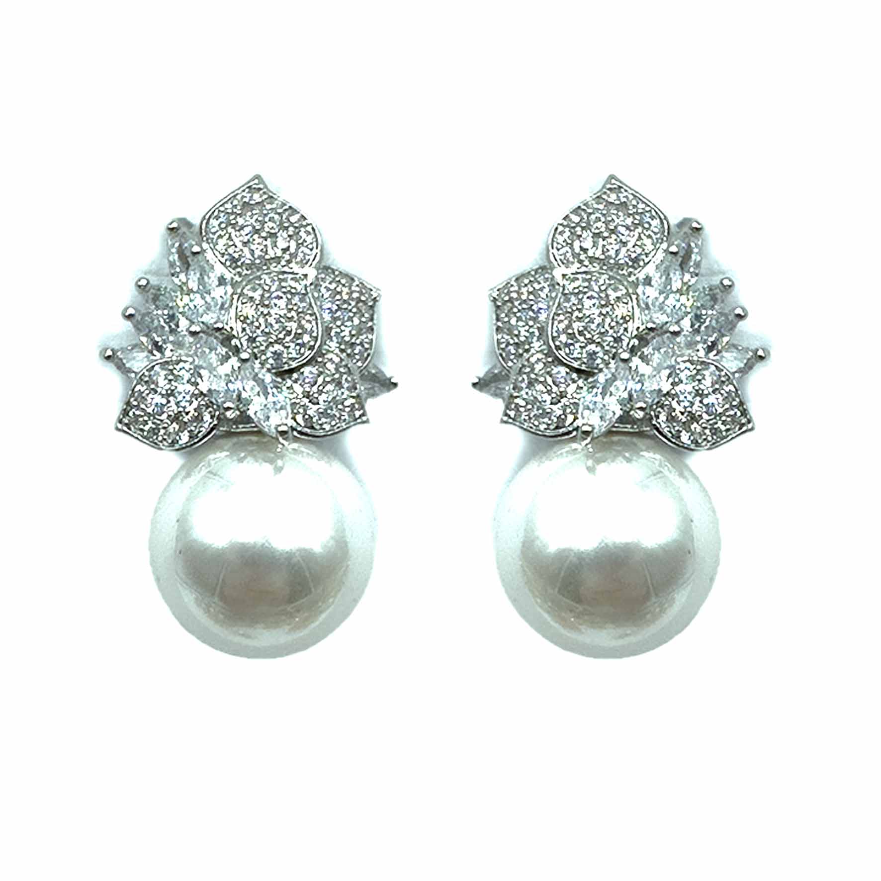 Palestro Milano Orecchini Silver-perla bianca Perla con petali di cristallo