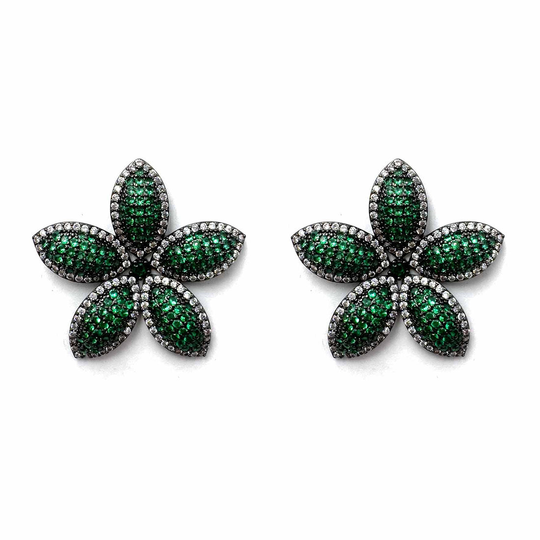 Palestro Milano Orecchini Verde Fiore di Pavè