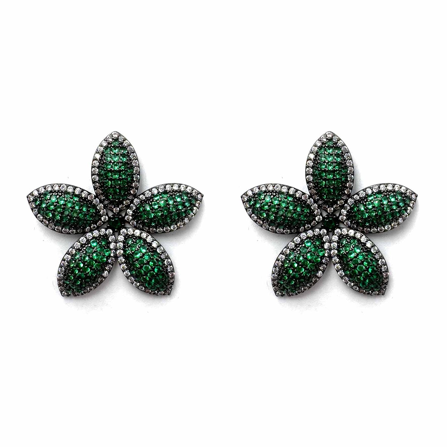 Palestro Milano Orecchini Verde Fiore di Pavè