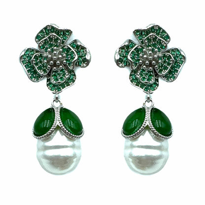 Palestro Milano Orecchini Verde Peonia di pavè con perla pendente