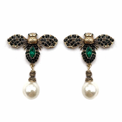 Palestro Milano Orecchini Verde Smeraldo Mosca Reale con perla