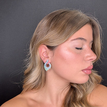 Palestro Milano Orecchini Virgola di pavè celeste