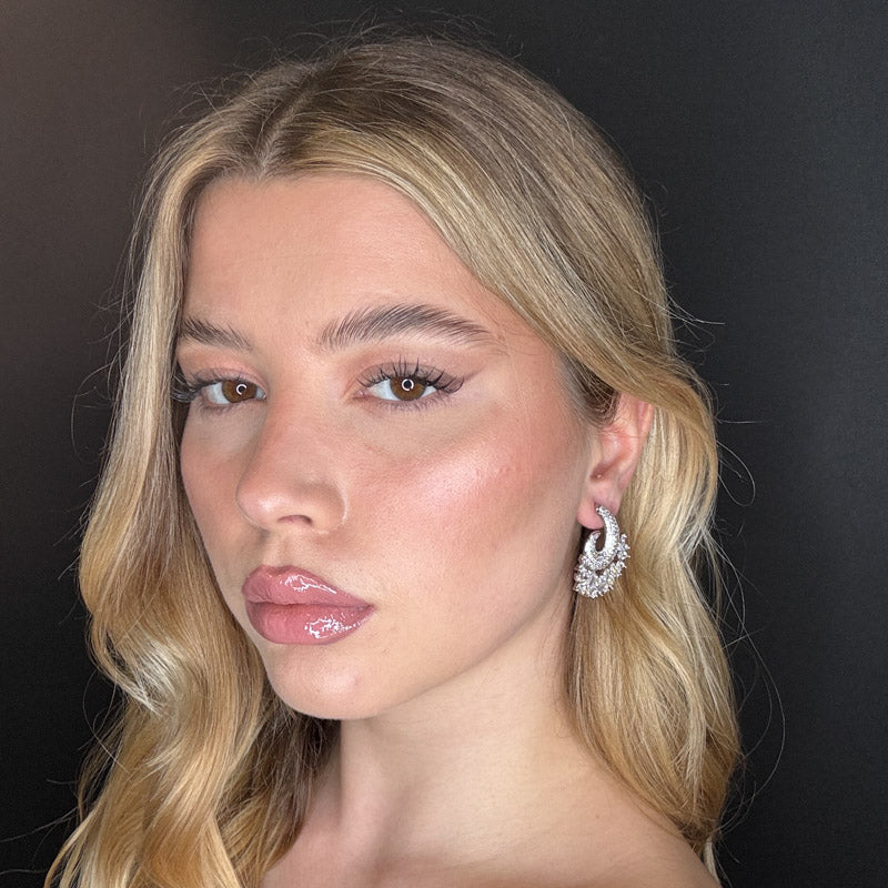 Palestro Milano Orecchini Virgola di pavè con cristalli