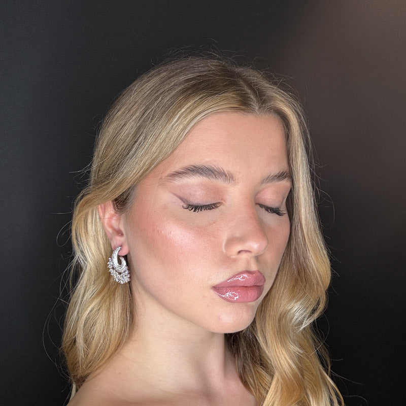 Palestro Milano Orecchini Virgola di pavè con cristalli