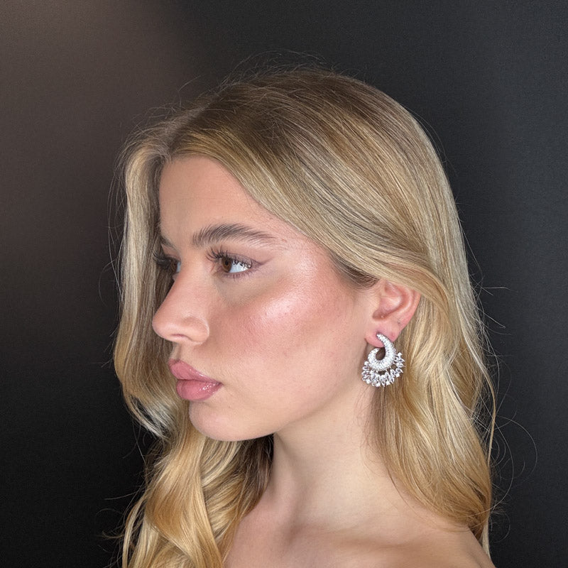 Palestro Milano Orecchini Virgola di pavè con cristalli