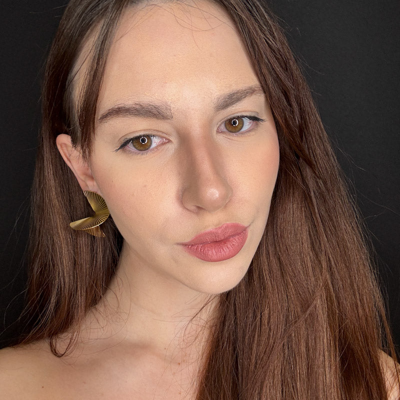 Palestro Milano Orecchini Vortice Tridimensionale