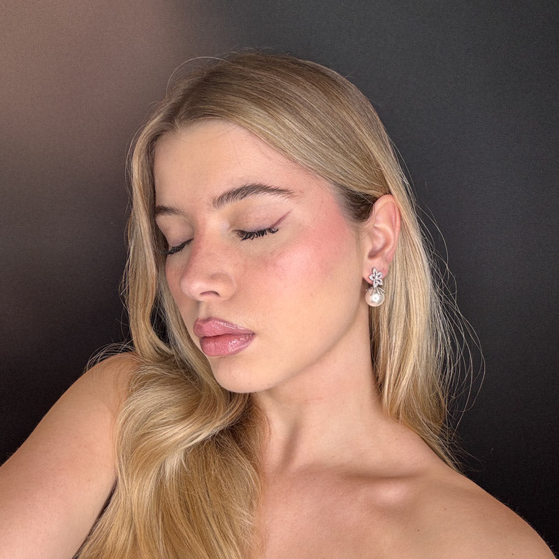 Stellina di pavè con perla