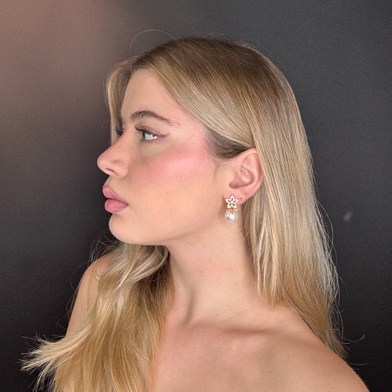 Stellina di pavè con perla