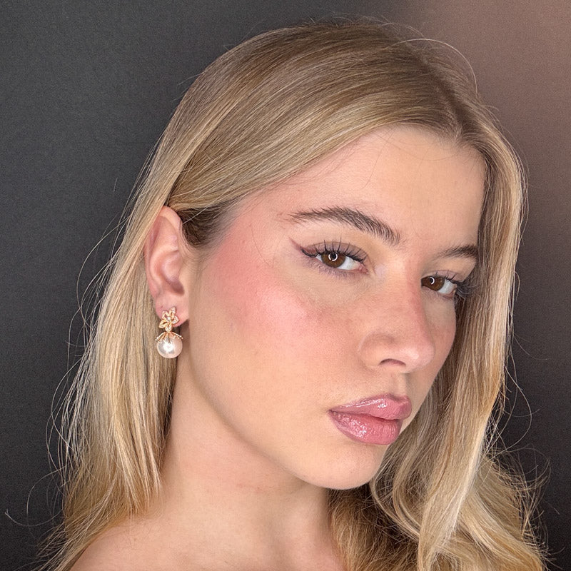 Stellina di pavè con perla