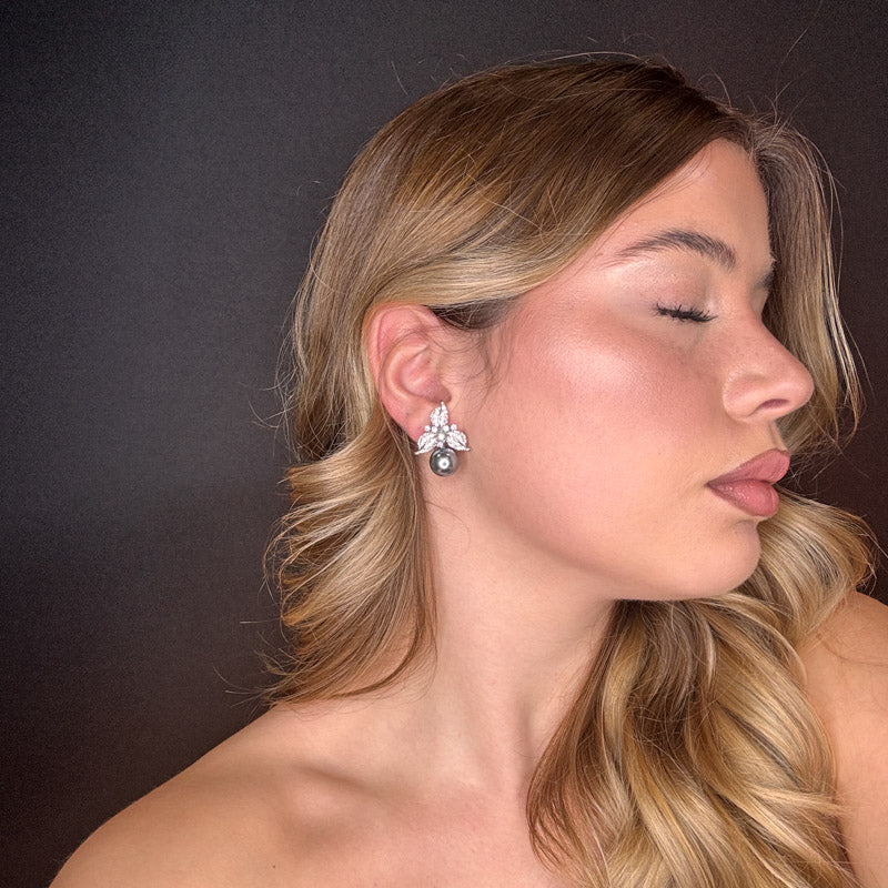 Palestro Milano Orecchini Trifoglio con Perla