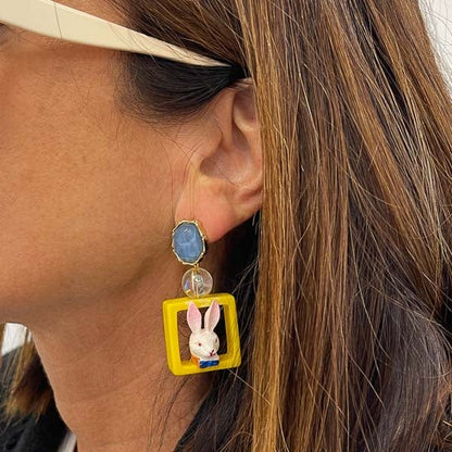 Palestro Milano Orecchini Bianconiglio quadrato giallo