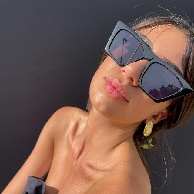 Palestro Milano Orecchini Bottone zigrinato a clessidra
