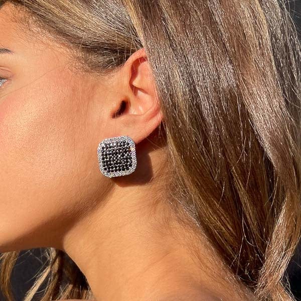 Palestro Milano Orecchini Bottoni Preziosi