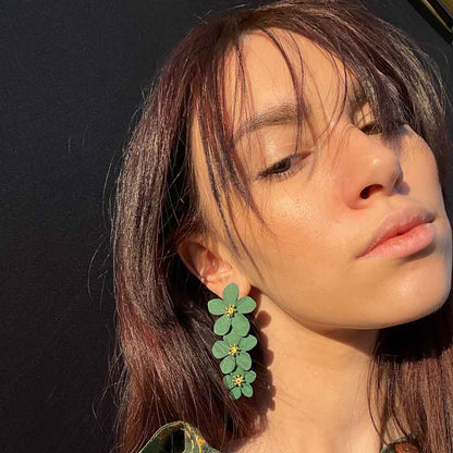 Palestro Milano Orecchini Cascata di Fiori