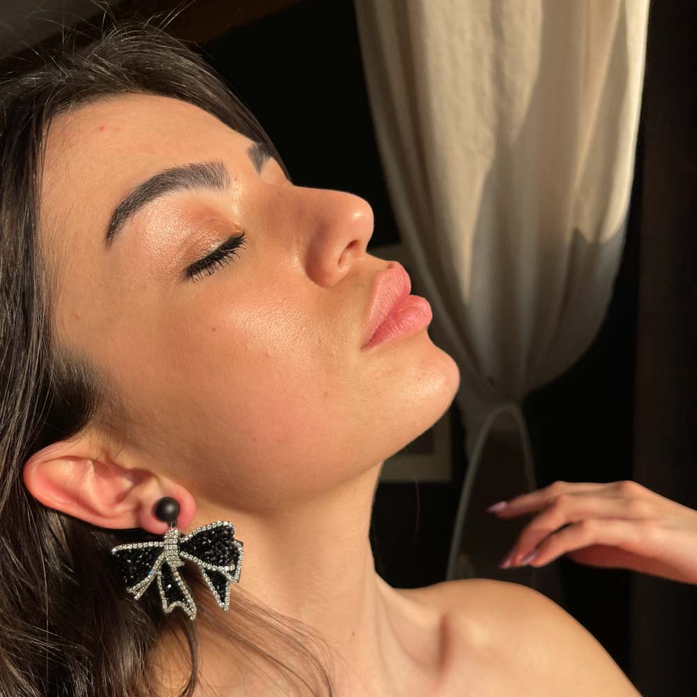 Palestro Milano Orecchini Fiocco Nero Luccicoso