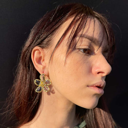 Palestro Milano Orecchini Petali Preziosi