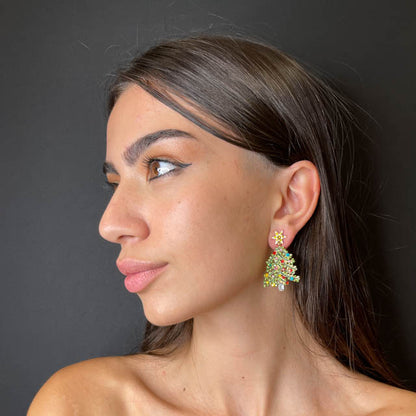 Palestro Milano Orecchini Pino con palline di Natale